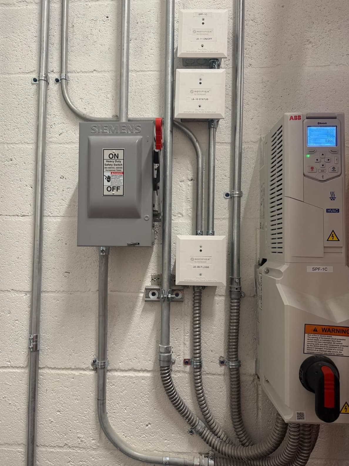 Rooftop fire damper and exhaust ductwork with electrical disconnects